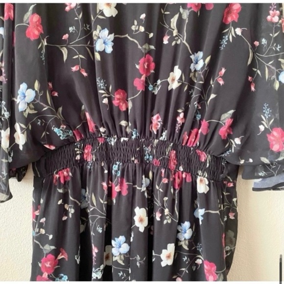 City Chic Floral Allure Chiffon Faux Wrap Drape Batwing Plus Dress Size 18 - Picture 10 of 15